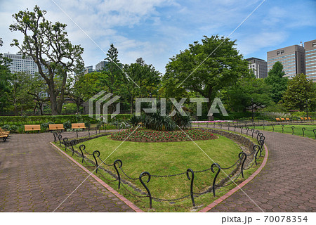 公園の風景 緑が美しい日比谷公園 東京都千代田区の写真素材