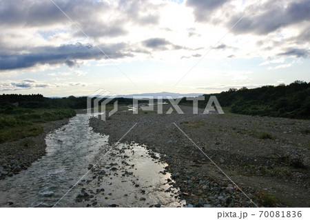 那須連山と蛇尾川／那須塩原市　折戸ポケットパーク 70081836