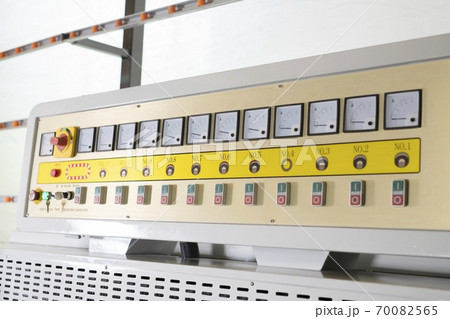 Control panel of modern glass polish machine 70082565
