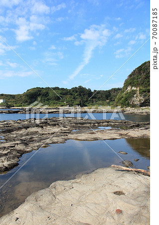 三浦・岩礁の道　劒崎ー片谷海岸　海食台 70087185