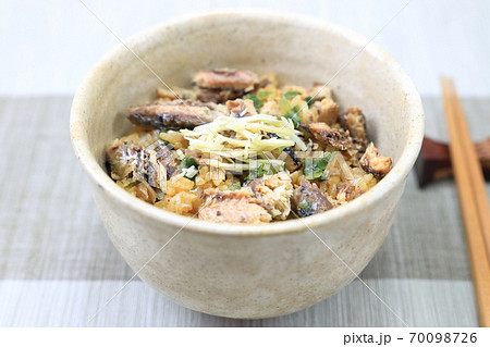 おいしいサンマ飯 70098726