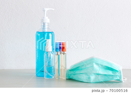 Alcohol gel is used for inhibition of bacteria and the virus Covid-19, Virus removal and protection of infections, Virus covid-19 concept. 70100516