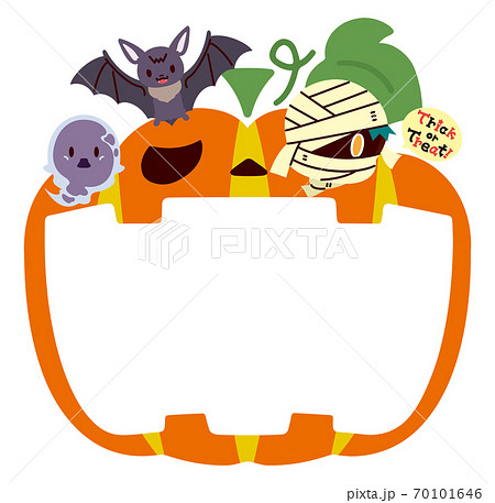 ミイラ男とちび魔物のかわいいハロウィンかぼちゃのフレームのイラスト素材