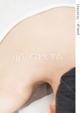 鍼治療 70105941