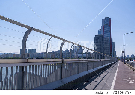 風景 ビル 建物 70106757