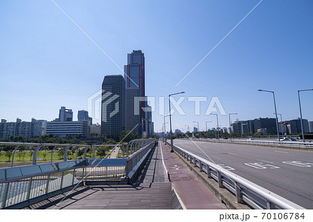 風景 空 ビル 70106784