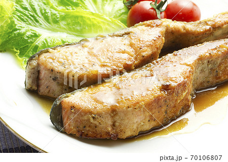 鮭のムニエル20 70106807