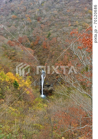 秋の那須高原　駒止の滝 70120686