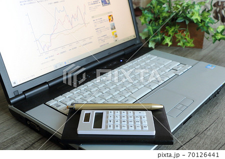 為替相場イメージ（マネープラン） 70126441