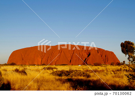 エアーズロック オーストラリア サンセット エアーズロック オーストラリア サンセット 70130062