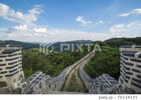 南漢山城 世界文化遺産 城壁 70134535