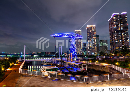 東京 豊洲 アーバンドックの夜景 東京 豊洲 アーバンドックの夜景 70139142