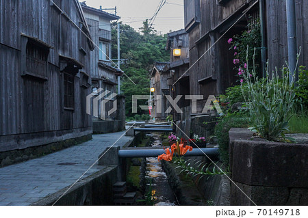 新潟県、佐渡島、宿根木 70149718