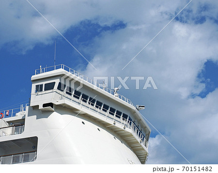 フェリーのブリッジ 70151482