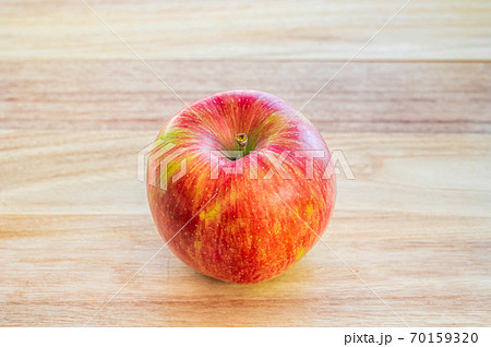 りんご　サンつがる 70159320