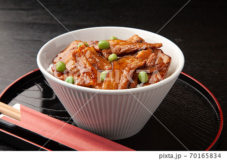 帯広風豚丼 70165834