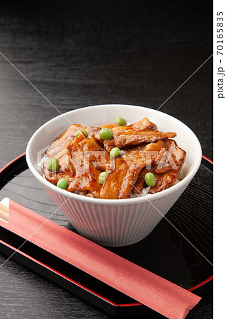 帯広風豚丼 70165835