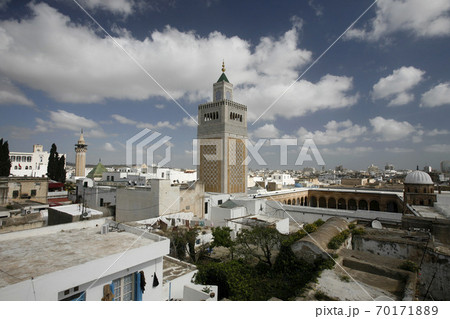 TUNISIA TUNIS CITY MEDINA EZ ZITOUNA MOSQUE 70171889