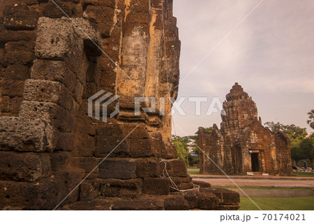 THAILAND PHETBURI WAT KAMPHAENG LAENG TEMPLE 70174021