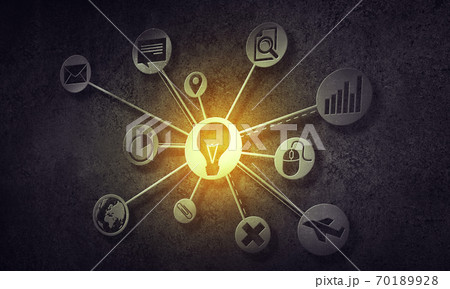 Social media communication 70189928