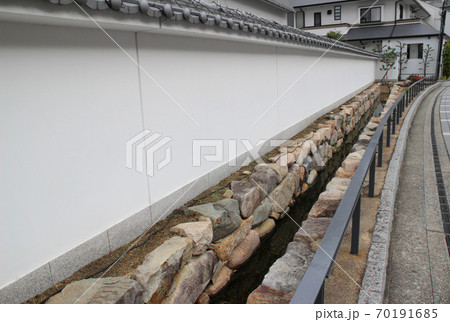 伊丹郷町の大溝跡/兵庫県伊丹市伊丹1丁目1 伊丹郷町の大溝跡/兵庫県伊丹市伊丹1丁目1 70191685