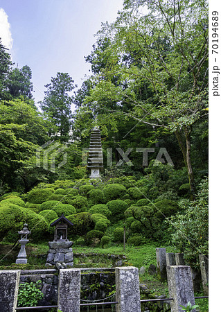 岡寺　十三重石塔　奈良県明日香村 70194689