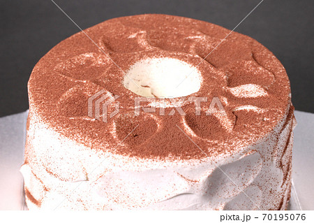 シフォンケーキ シフォンケーキ 70195076