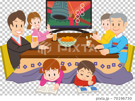 New Year's Eve with a 3-generation family 70196730