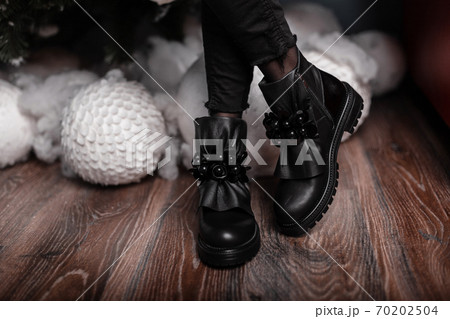 Beautiful fashionable black leather shoes on 70202504