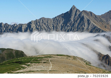 槍ヶ岳、北鎌尾根と滝雲 槍ヶ岳、北鎌尾根と滝雲 70203926