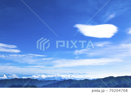 雲海と山並み 雲海と山並み 70204708