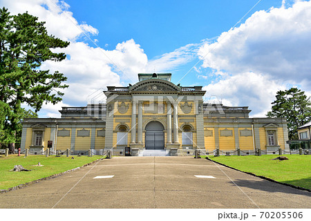 奈良国立博物館　なら仏像館 70205506