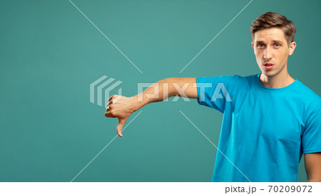 loser sign dislike gesture bad job wrong choice 70209072