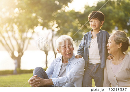 asian grandparents enjoying good time with grandson asian grandparents enjoying good time with grandson 70213587