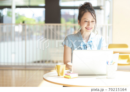 リモートワークイメージ リモートワークイメージ 70215164