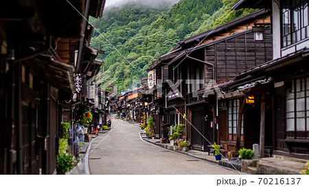 奈良井宿（中山道）の宿場町を歩く 70216137