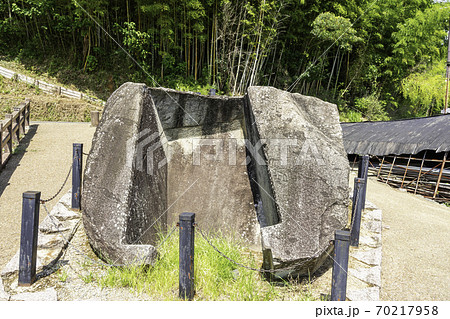 鬼の雪隠　奈良県明日香村 70217958