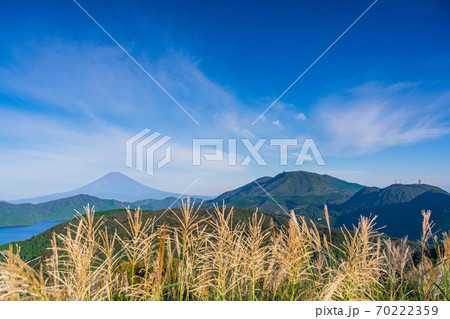 (神奈川県)秋の箱根大観山から望む、富士山 (神奈川県)秋の箱根大観山から望む、富士山 70222359