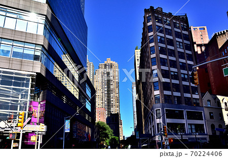ニューヨークマンハッタンビル街 70224406
