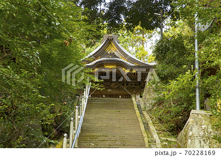 千葉県香取市佐原 諏訪神社 本殿と石段の写真素材