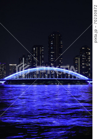 水辺のにぎわい創出する隅田川橋梁のライトアップ 『永代橋』 70230872