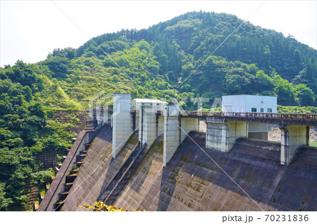 合角ダム　西秩父桃湖　合角漣大橋　倉尾橋　バス釣り　ダム　湖　 70231836