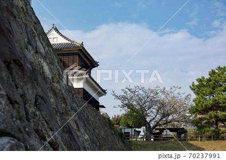 日出城址の石垣と鬼門櫓 70237991