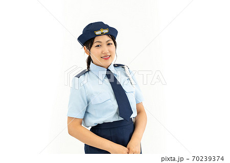 婦人警官のコスプレをする女性の写真素材 [70239374] - PIXTA