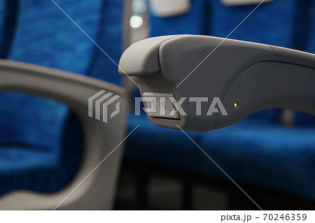 新幹線・座席コンセント(N700 S/N700 Supreme/N700 スプリーム) 新幹線・座席コンセント(N700 S/N700 Supreme/N700 スプリーム) 70246359