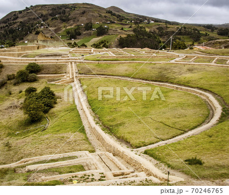 Inca Pirca fields 70246765