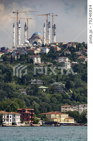 Mosque being restored in Instanbul, Turkey 70246834