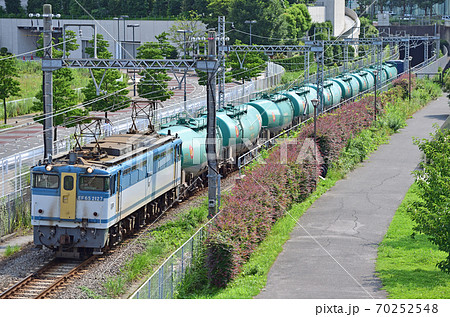 東海道本線 貨物支線 桜木町-東高島 JR貨物 EF65-2127(新鶴見) 東海道本線 貨物支線 桜木町-東高島 JR貨物 EF65-2127(新鶴見) 70252548