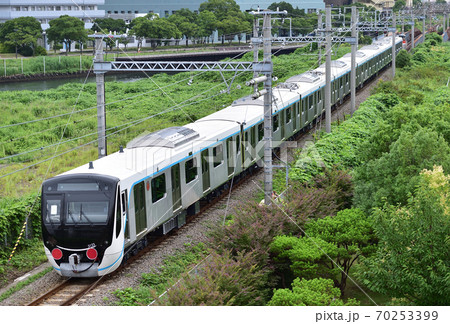 東海道本線　貨物支線　桜木町－東高島　JR貨物　DE10-1749＋東急3000系　3123編成 70253399