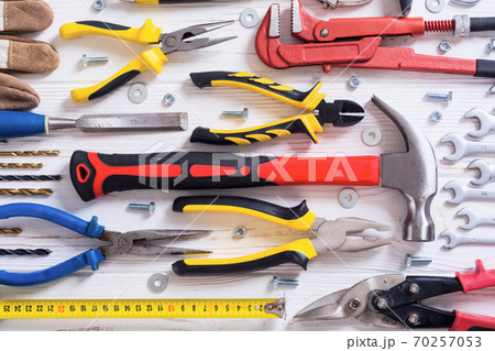 Set of hand tools 70257053